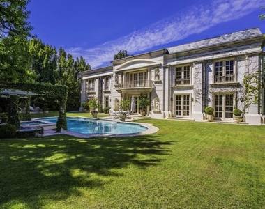 9742 Wendover Drive - Photo Thumbnail 22