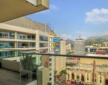 6250 Hollywood Boulevard - Photo Thumbnail 25