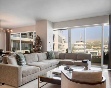 6250 Hollywood Boulevard - Photo Thumbnail 6