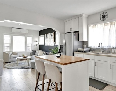 1138 W 52nd Street - Photo Thumbnail 5