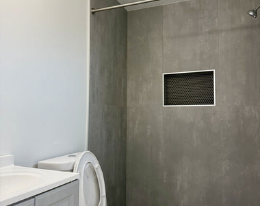 2201 1/2 Juliet Street - Photo Thumbnail 7