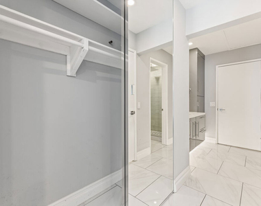 10747 Wilshire Boulevard - Photo Thumbnail 15