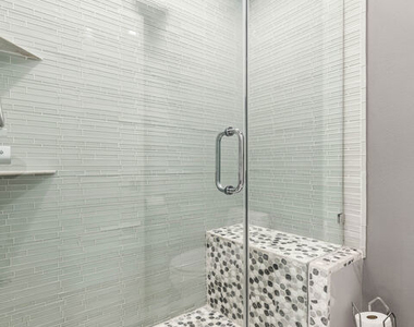 10747 Wilshire Boulevard - Photo Thumbnail 19