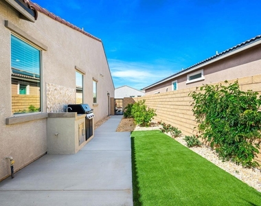 78879 Fortuna Place - Photo Thumbnail 23