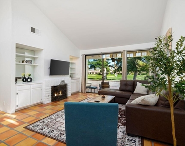 280 Tolosa Circle - Photo Thumbnail 8