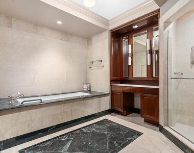 55 Wall Street - Photo Thumbnail 3