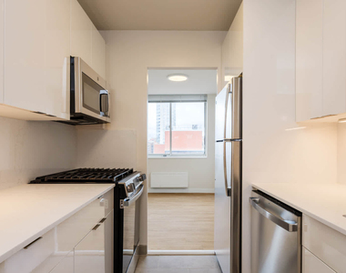 730 Columbus Ave. - Photo Thumbnail 15