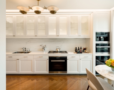 815 Fifth Ave - Photo Thumbnail 5