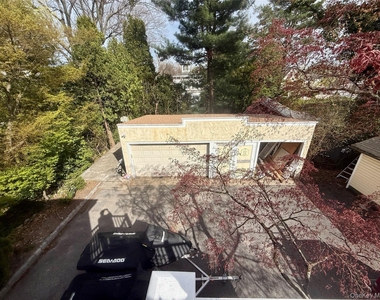 11 Madison Avenue - Photo Thumbnail 11