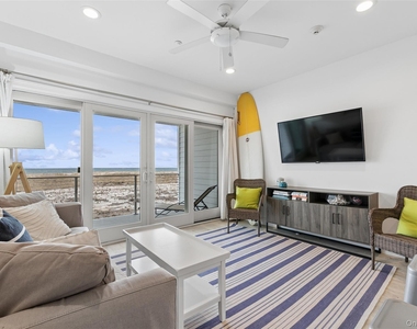 473 Dune Road - Photo Thumbnail 2