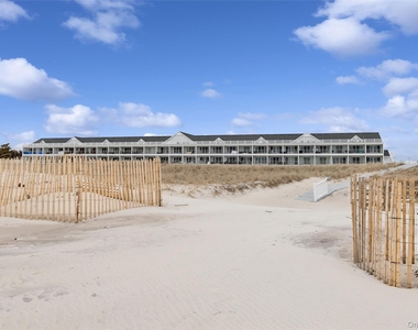 473 Dune Road - Photo Thumbnail 18