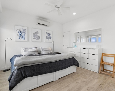 473 Dune Road - Photo Thumbnail 9