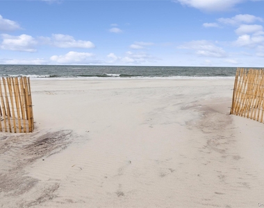 473 Dune Road - Photo Thumbnail 8