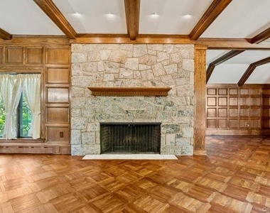 18 Heights Road - Photo Thumbnail 11