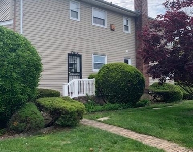 2 Vanata Court - Photo Thumbnail 1