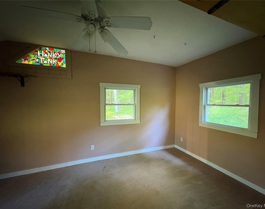 74 Lamoree Road - Photo Thumbnail 12