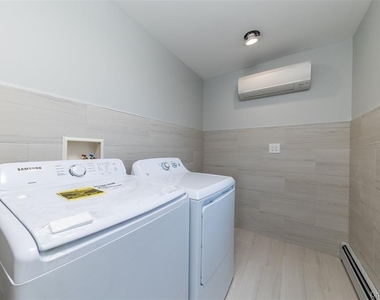 57 Earle Avenue - Photo Thumbnail 10