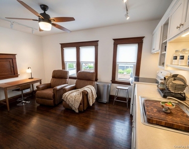 100 Westside Avenue - Photo Thumbnail 1
