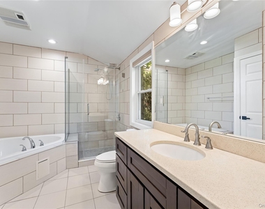 128 Moorland Drive - Photo Thumbnail 8