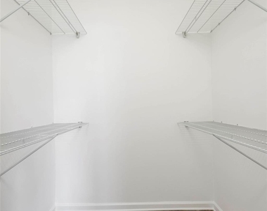 101 Gedney Street - Photo Thumbnail 5