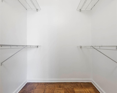 101 Gedney Street - Photo Thumbnail 9