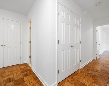 101 Gedney Street - Photo Thumbnail 7
