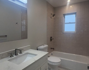 512 Beach 130th Street - Photo Thumbnail 4