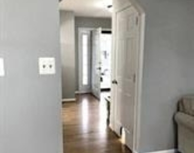 50 Dorothy Lane - Photo Thumbnail 4