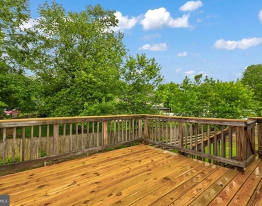 7 Bertram Boulevard - Photo Thumbnail 19