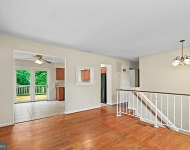 7 Bertram Boulevard - Photo Thumbnail 4
