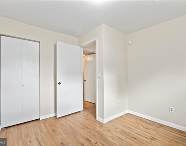 7 Bertram Boulevard - Photo Thumbnail 16