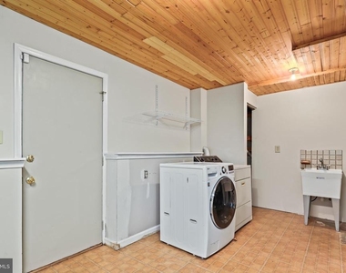 7 Bertram Boulevard - Photo Thumbnail 18