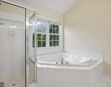 5601 Swift Creek Court - Photo Thumbnail 25