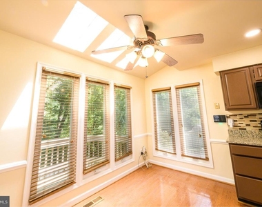 12863 Misty Lane - Photo Thumbnail 7