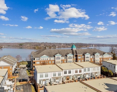 485 Harbor Side Street - Photo Thumbnail 3