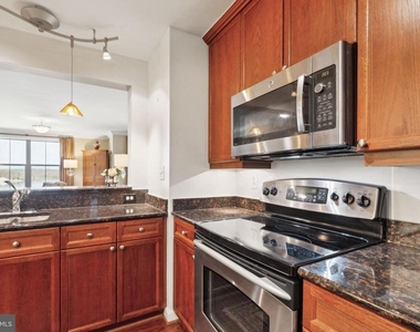 485 Harbor Side Street - Photo Thumbnail 20