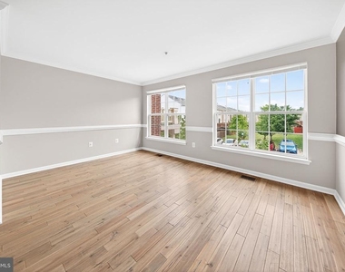 15825 John Diskin Circle - Photo Thumbnail 41