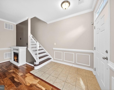 15825 John Diskin Circle - Photo Thumbnail 12