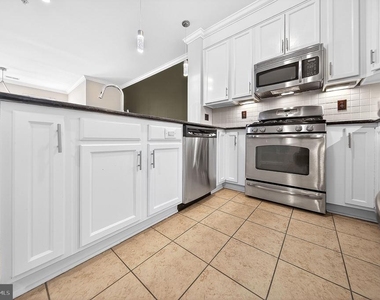 15825 John Diskin Circle - Photo Thumbnail 24