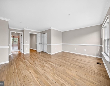 15825 John Diskin Circle - Photo Thumbnail 17