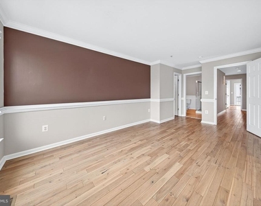 15825 John Diskin Circle - Photo Thumbnail 36