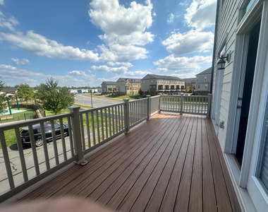 20674 Duxbury Terrace - Photo Thumbnail 8