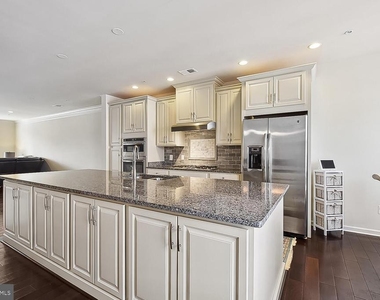 43182 Wealdstone Terrace - Photo Thumbnail 2
