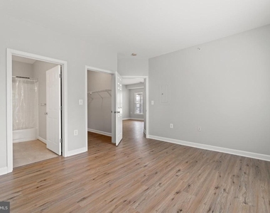42496 Mayflower Terrace - Photo Thumbnail 14