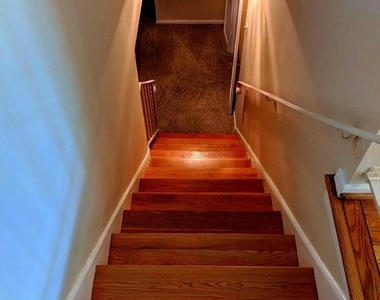 8702 Thunderbird Court - Photo Thumbnail 33