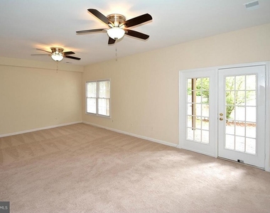 9425 Van Arsdale Drive - Photo Thumbnail 17