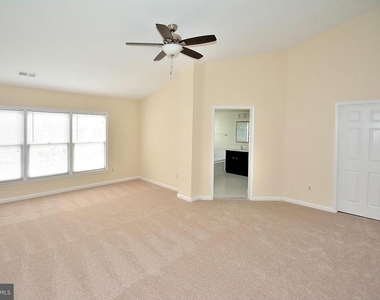 9425 Van Arsdale Drive - Photo Thumbnail 11