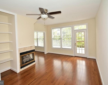 9425 Van Arsdale Drive - Photo Thumbnail 6