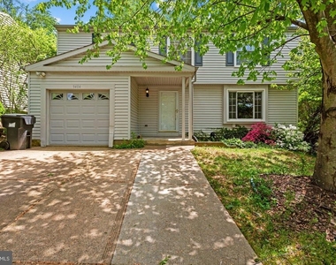 9404 Mirror Pond Drive - Photo Thumbnail 1