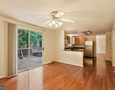 9404 Mirror Pond Drive - Photo Thumbnail 14